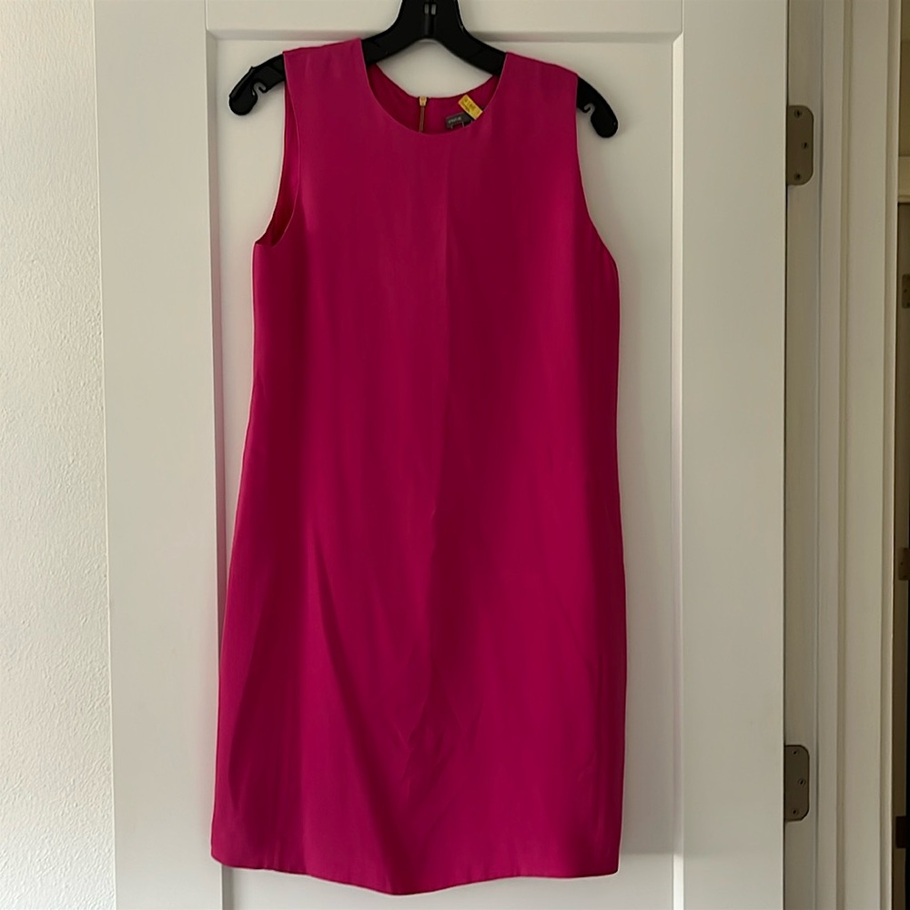 Vince size 8 shift dress pink/fushia.